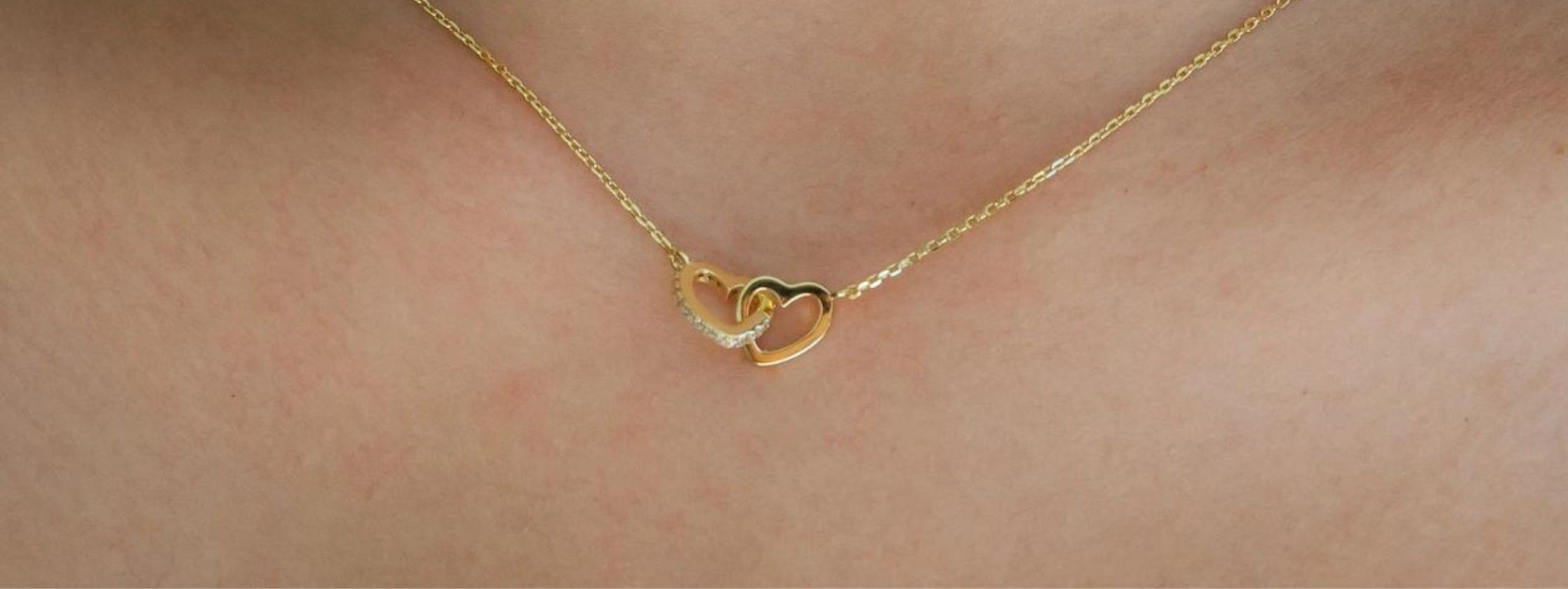 dainty heart necklace