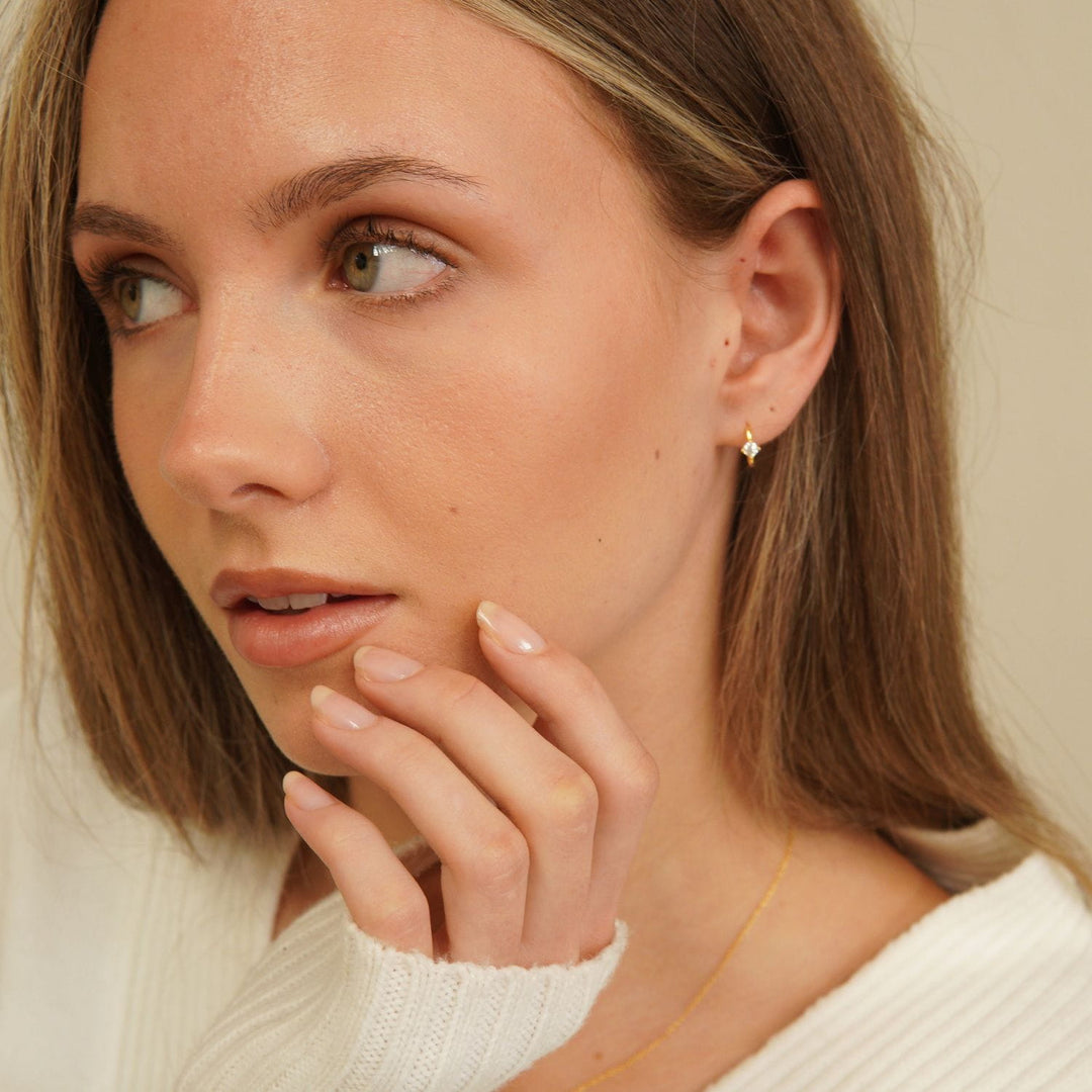 Aeris Gold Solitaire Huggie Earrings