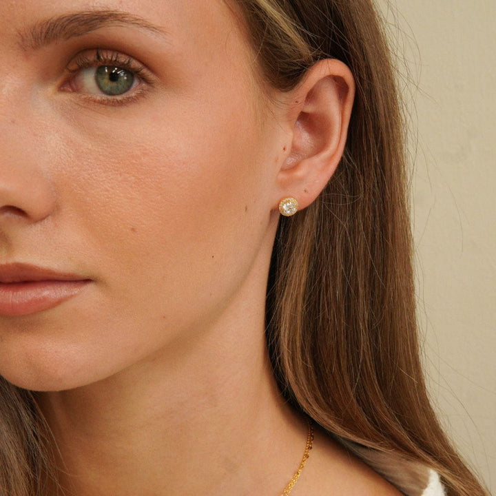Aurelia Halo Stud Earrings Gold