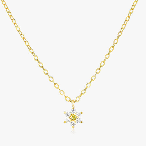Elara Flower Gold Pendant Necklace