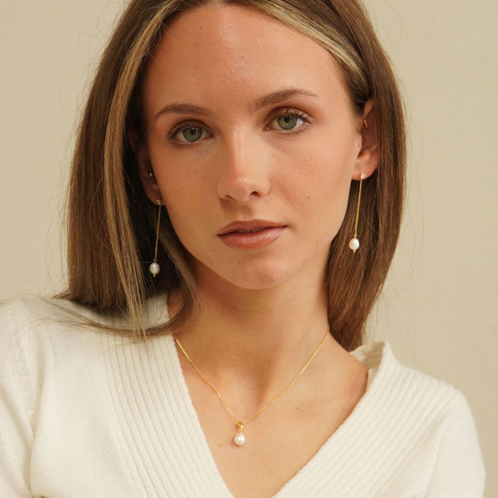 Eloise Pearl Drop Earrings Gold