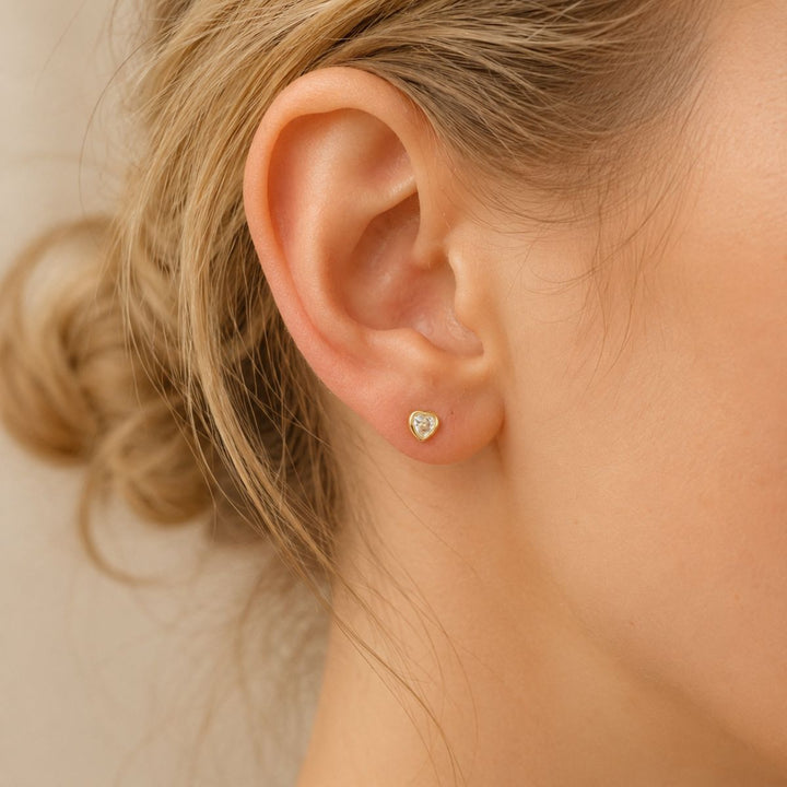 Emma Crystal Heart Screw Back Stud - Single