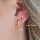 Viktoria Huggie Hoop Earrings Gold (Gold Hoops 9MM)