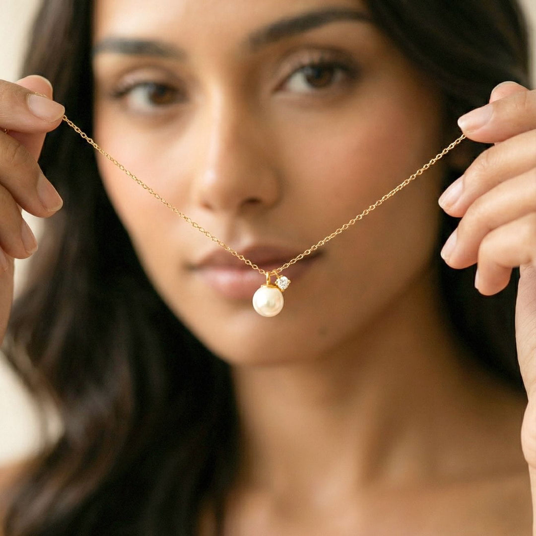 Kalasia Gold Pearl Pendant Necklace