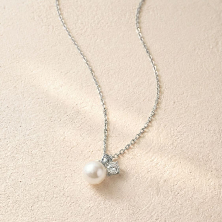 Kalasia Silver Pearl Pendant Necklace