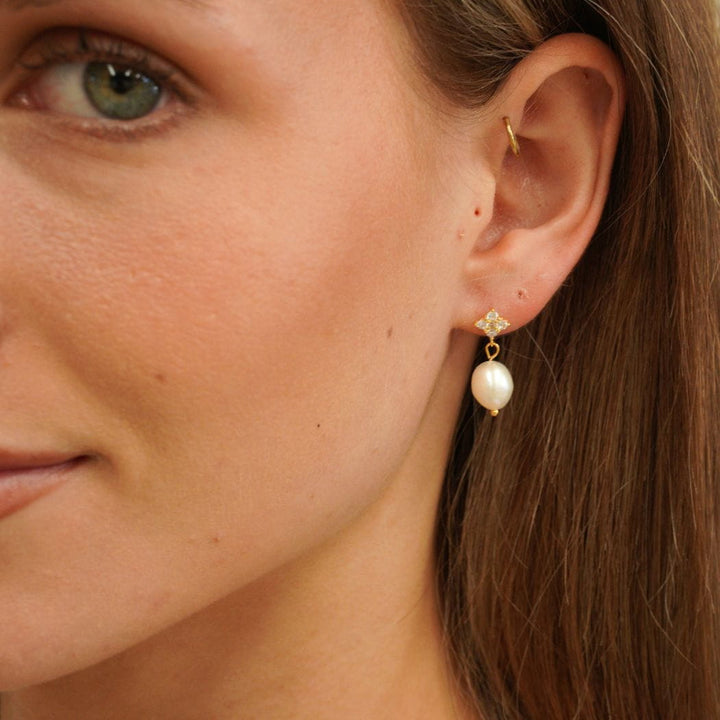 Marielle Pearl Drop Earrings Gold