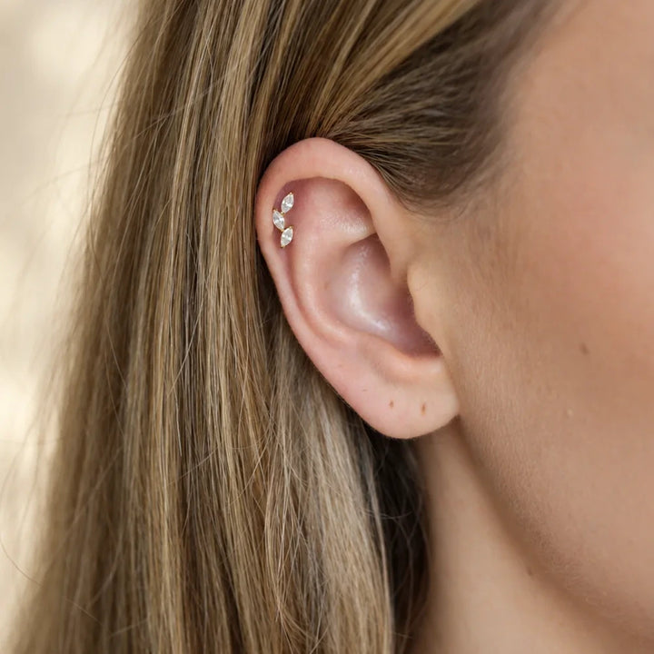 Marquise Leaf Titanium Flatback Stud – Single