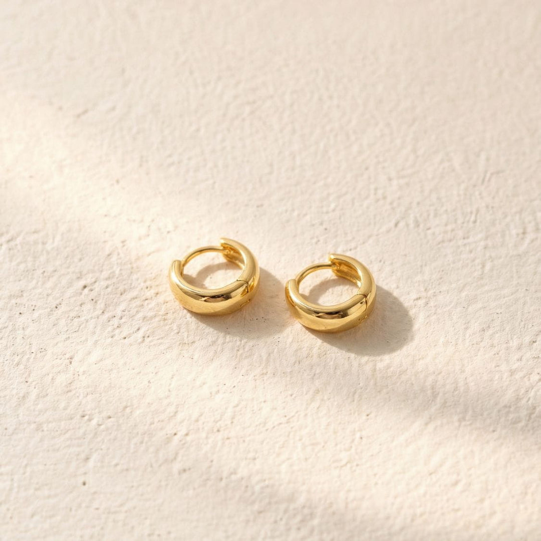 Nora Gold Huggie Earrings