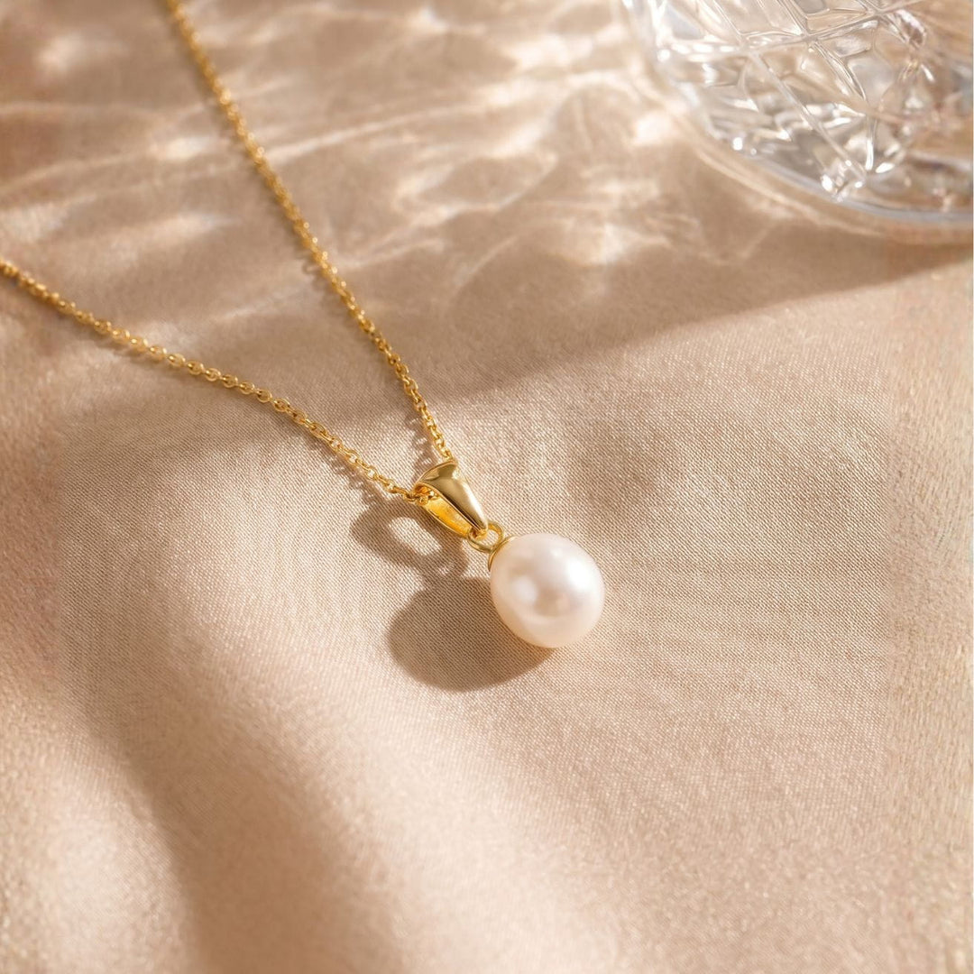 Odette Pearl Pendant Necklace Gold