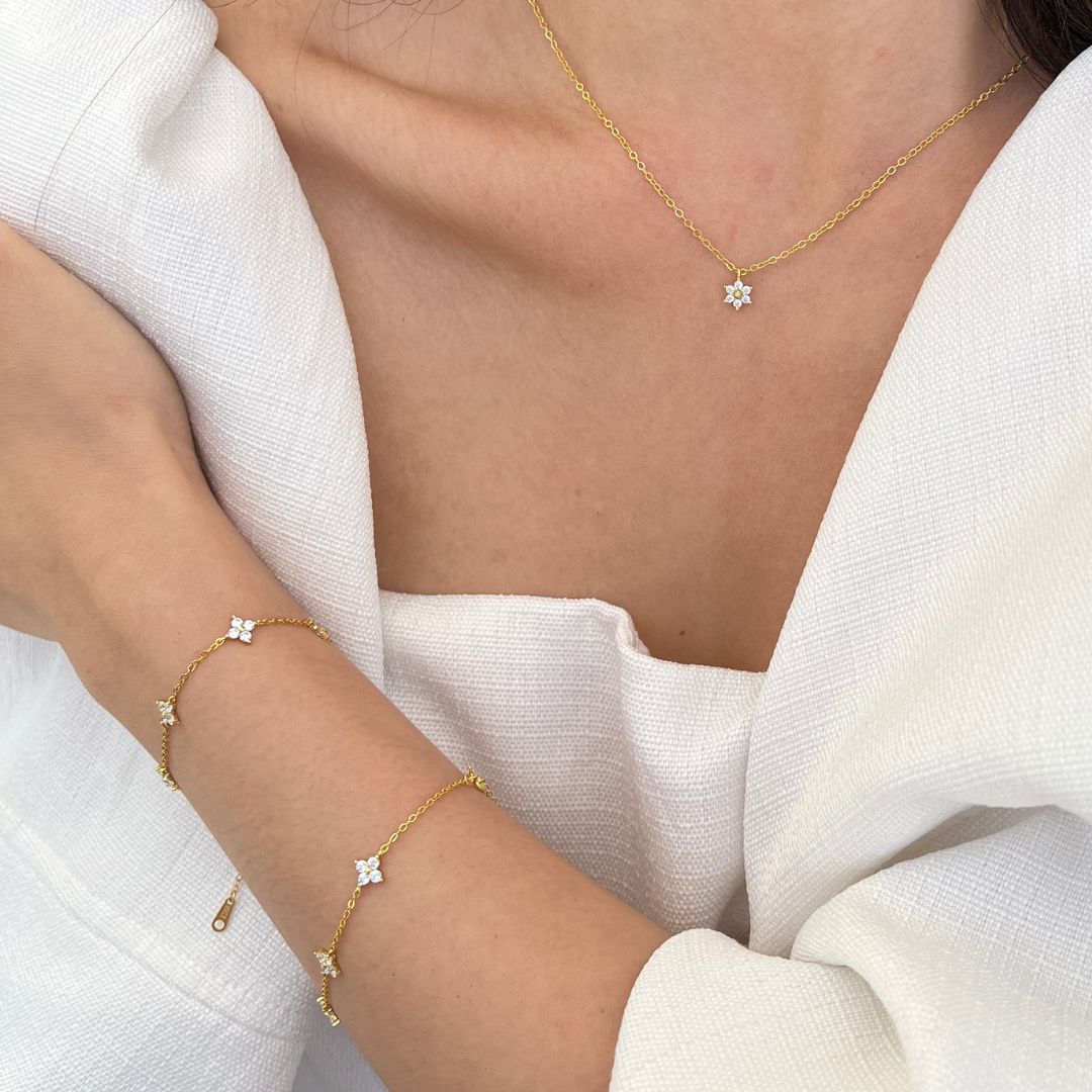 Rosie Gold Flower Bracelet