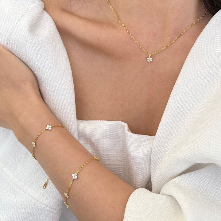 Rosie Gold Flower Bracelet