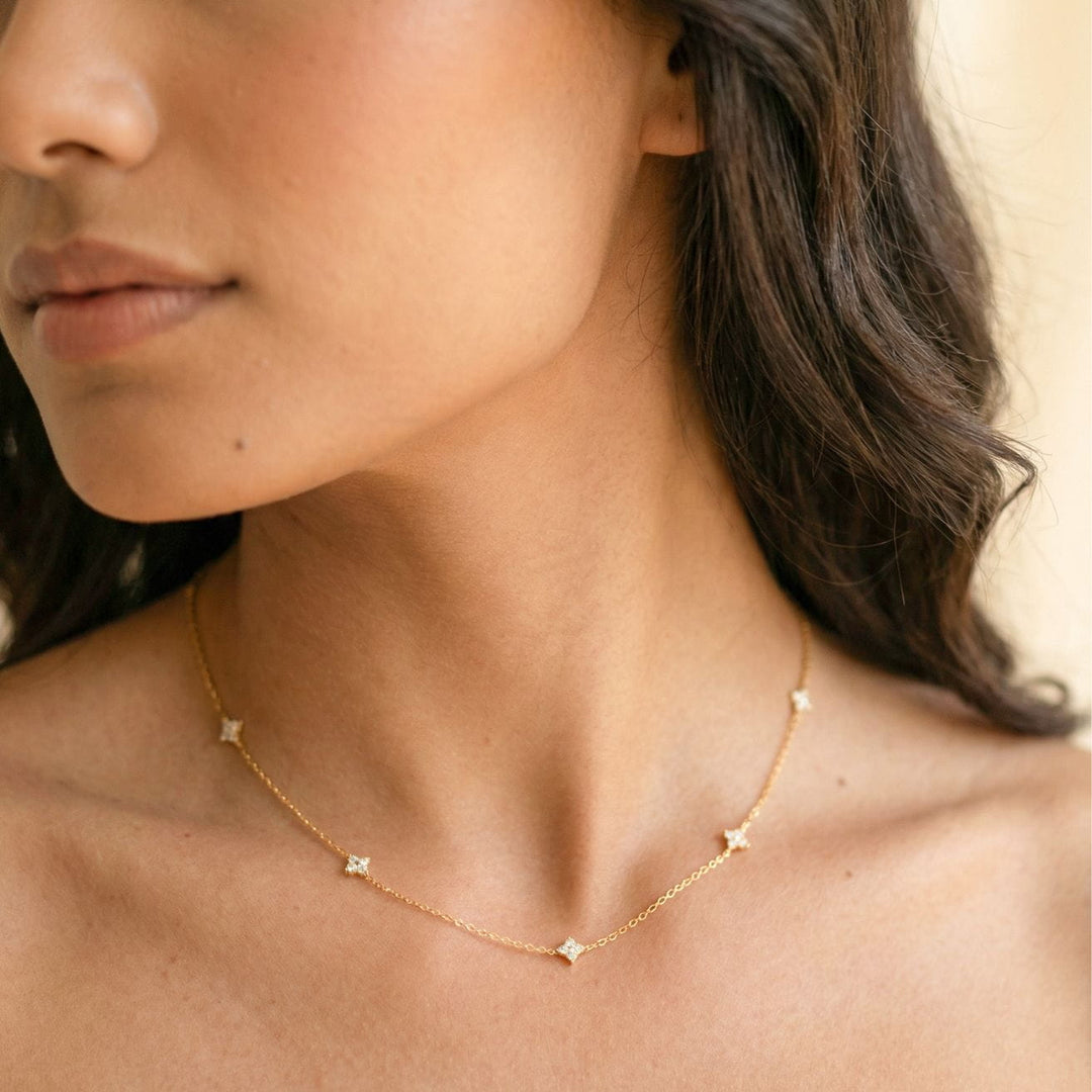 Rosie Gold Flower Chain Necklace