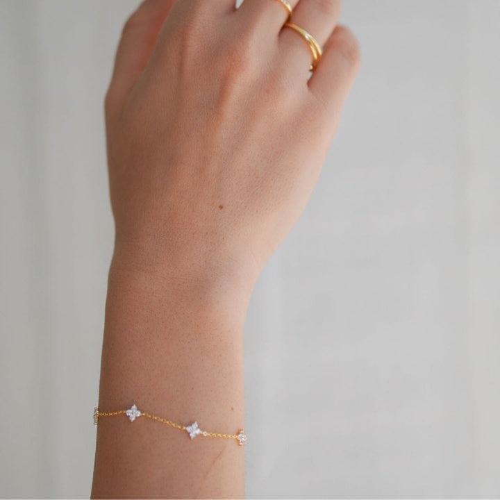 Rosie Silver Flower Bracelet