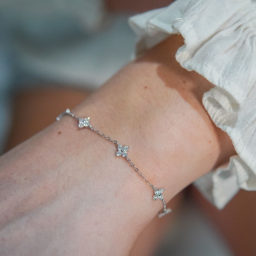 Rosie Silver Flower Bracelet
