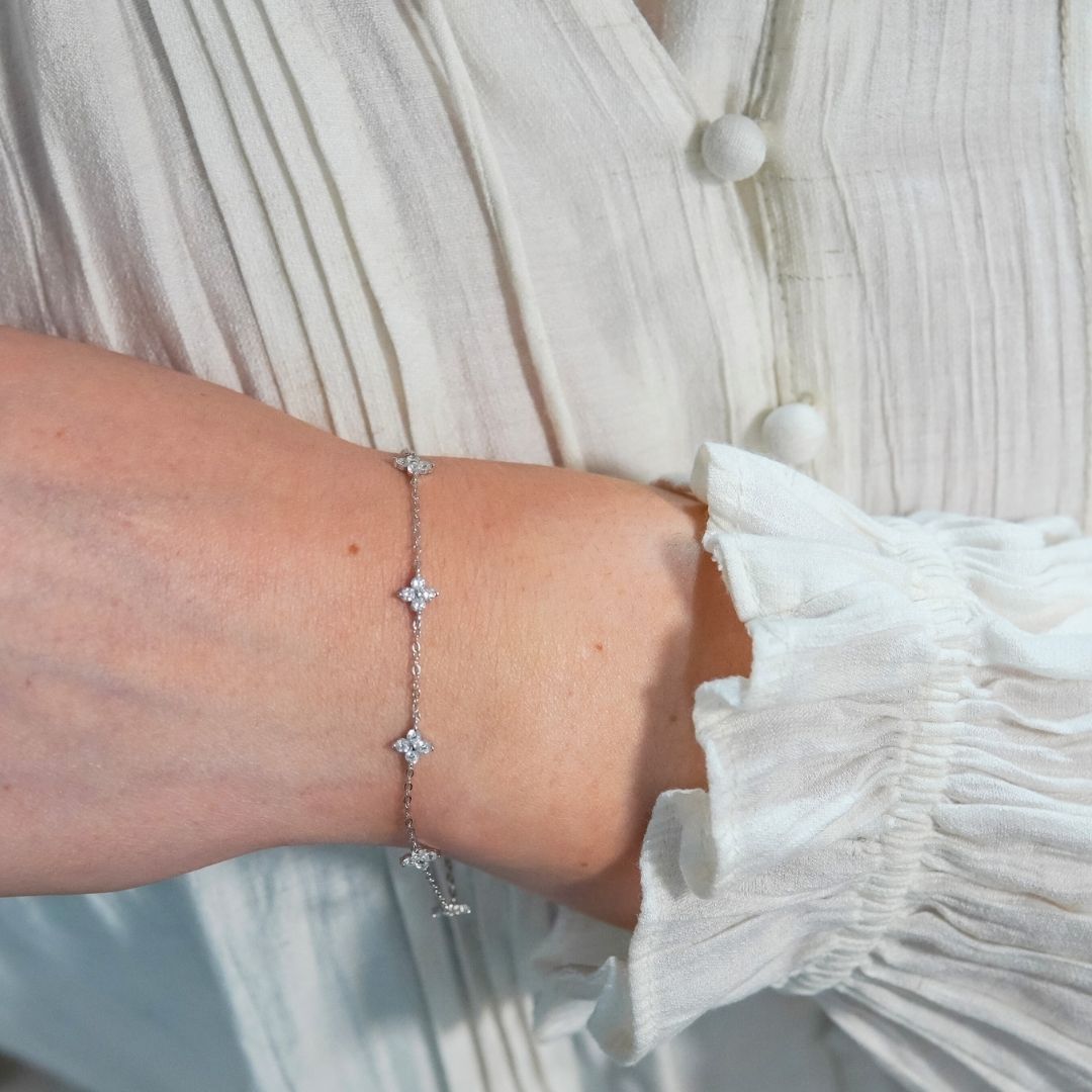 Rosie Silver Flower Bracelet