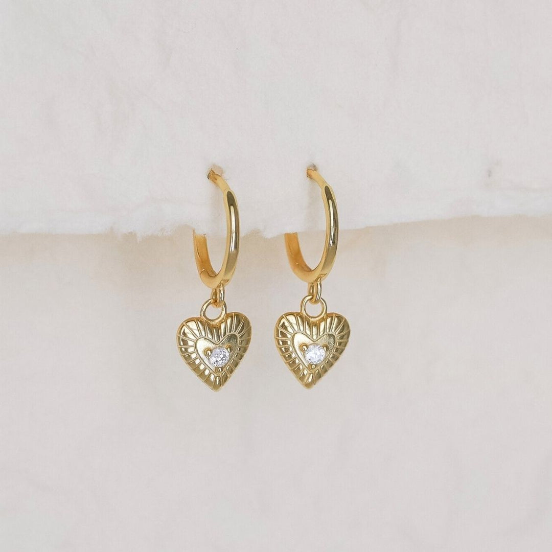 أميا هارت دروب هاجي أقراط ذهبية