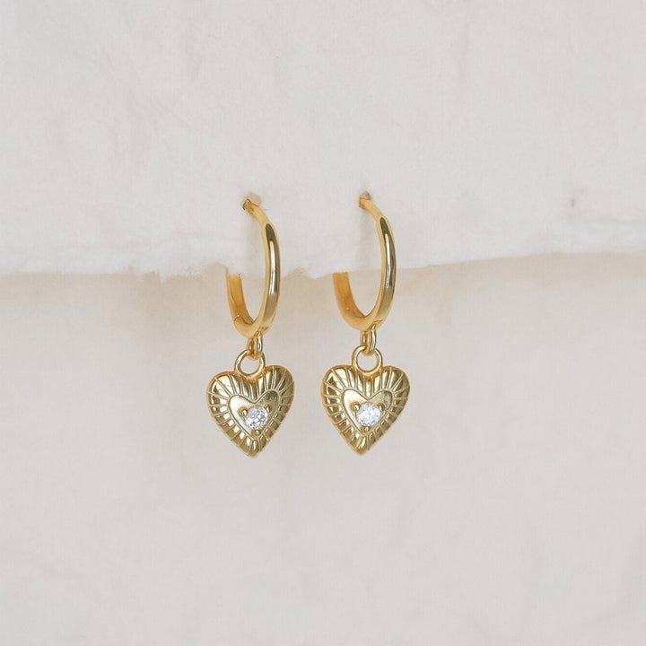 أميا هارت دروب هاجي أقراط ذهبية