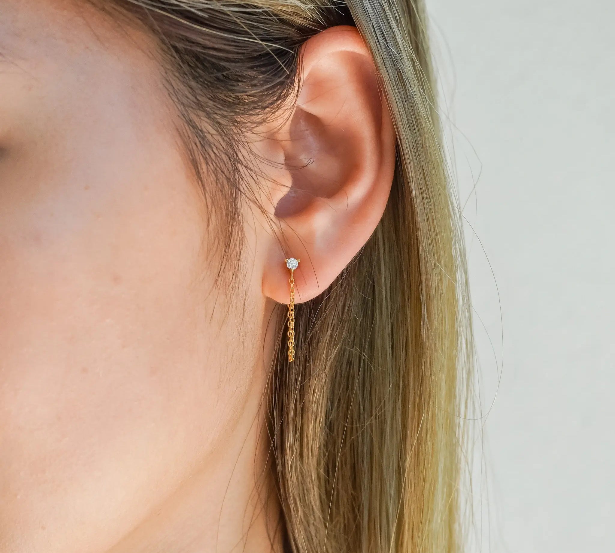 Chain type earrings deals