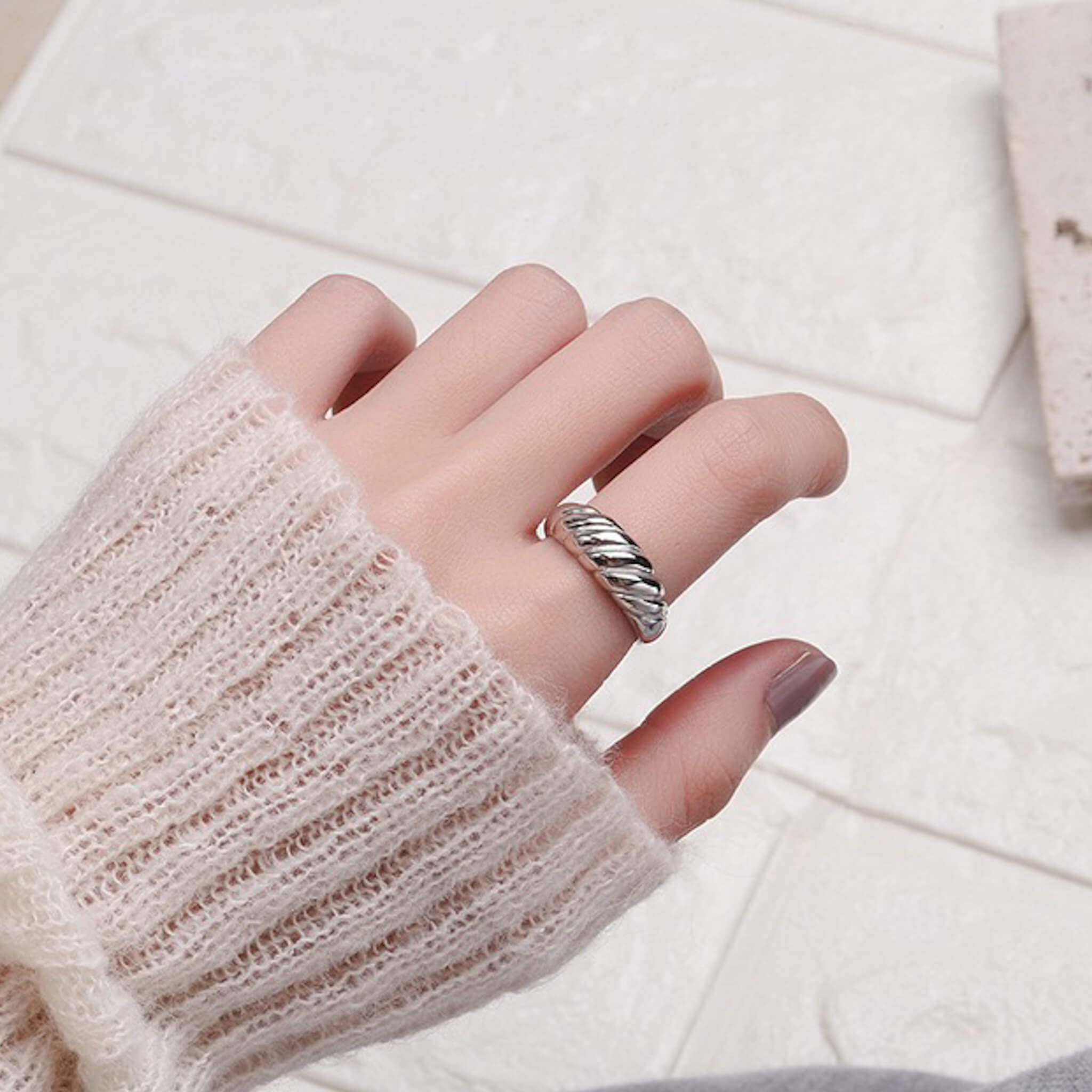 Sterling silver store croissant ring