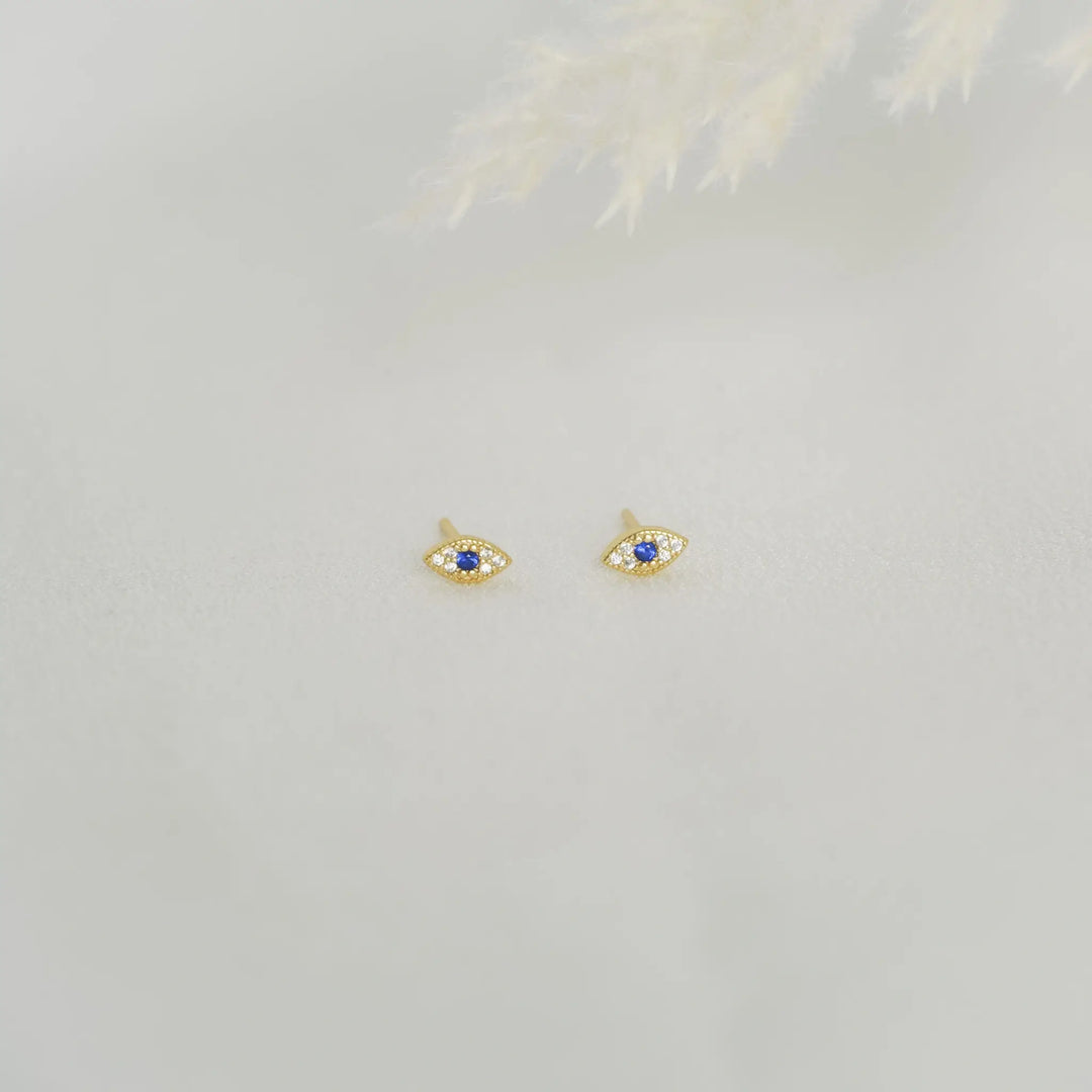 Evil Eye Stud Earrings Gold close shot